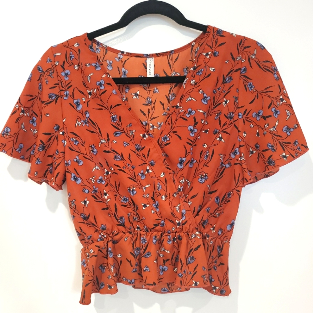 7DAYWKND Floral Light Red Top